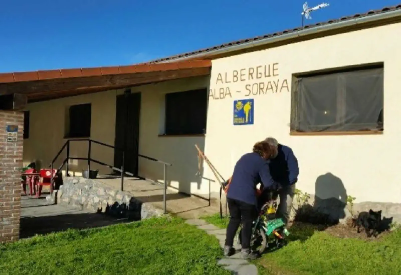 Jardín del Albergue Alba Soraya Calzada de Béjar