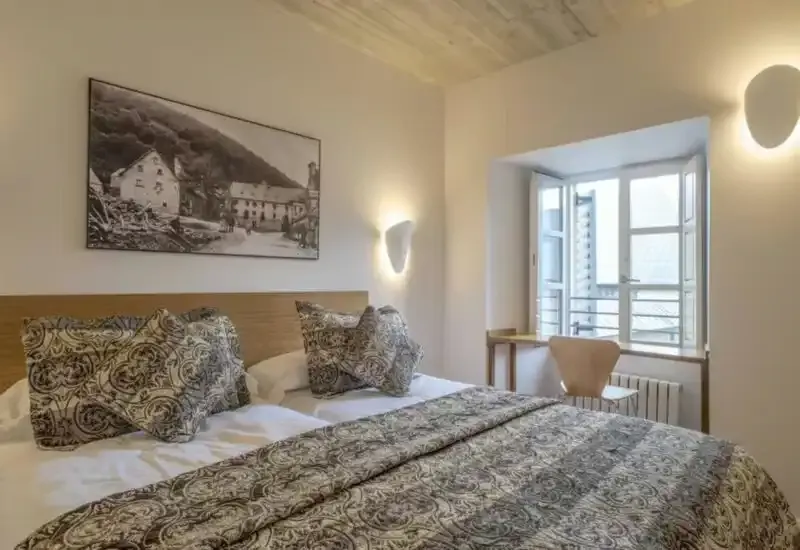 Habitación doble del Hotel Roncesvalles